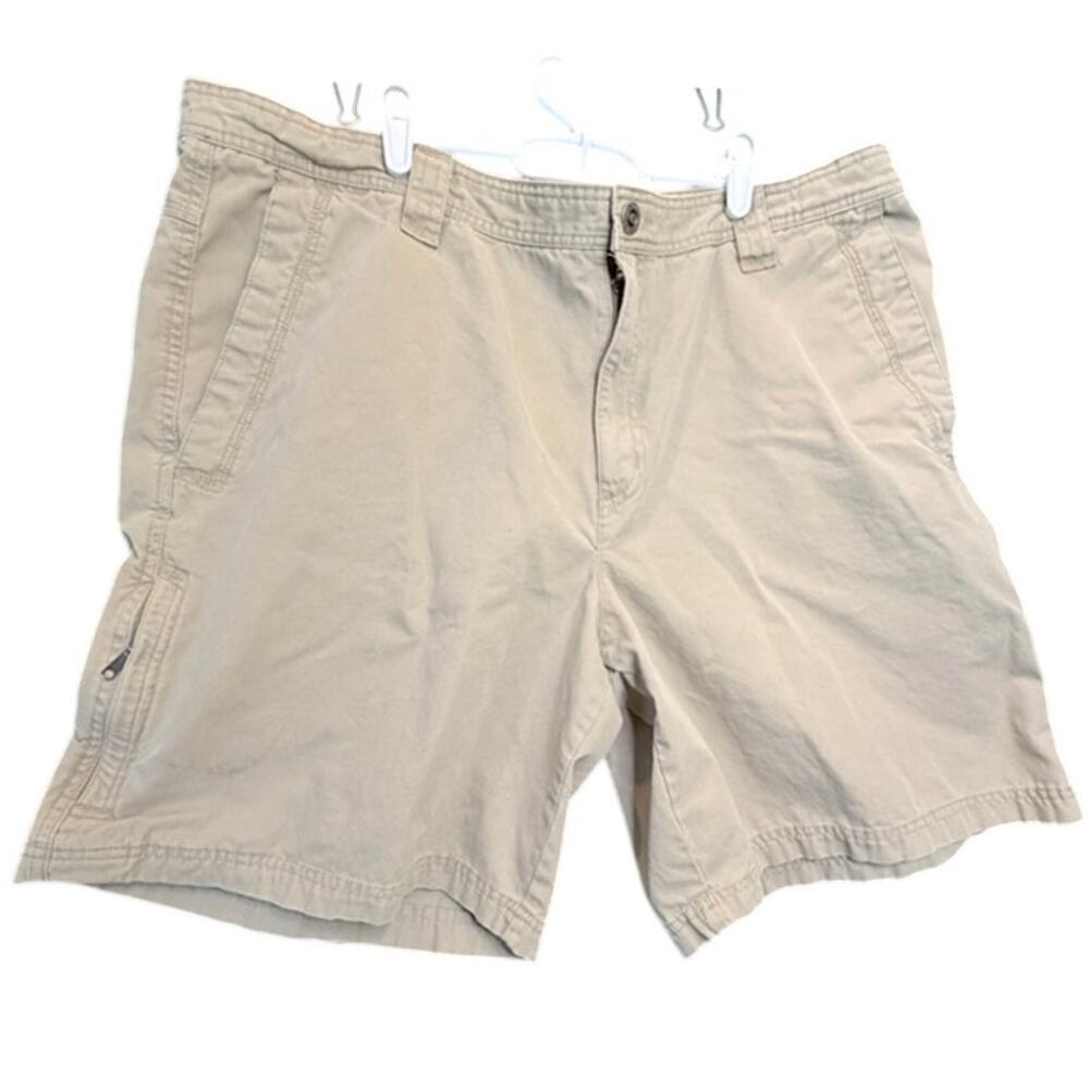 Columbia Cargo Shorts Mens 42W Tan Cotton Utility Hiking Outdoor Mountains Golf